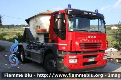 Iveco Stralis AD260S42 I serie
Vigili del Fuoco
Unione Distrettuale di Fondo
Distaccata al Corpo Volontario di Castelfondo (TN)
mezzo con attrezzatura scarrabile
VF 9G8 TN
Parole chiave: Iveco Stralis_AD260S42_Iserie VF9G8TN