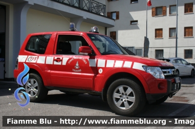 Mitsubishi Pajero Swb IV serie
Vigili del Fuoco
Unione Distrettuale di Trento
Corpo Volontario di Sopramonte (TN)
VF 7H0 TN
Parole chiave: Mitsubishi Pajero_Swb_IVserie VF7H0TN