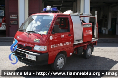 Piaggio Porter 4x4 II serie
Vigili del Fuoco
Unione Distrettuale di Trento
Corpo Volontario di Sopramonte (TN)
VF 0A9 TN
Parole chiave: Piaggio Porter_4x4_IIserie VF0A9TN