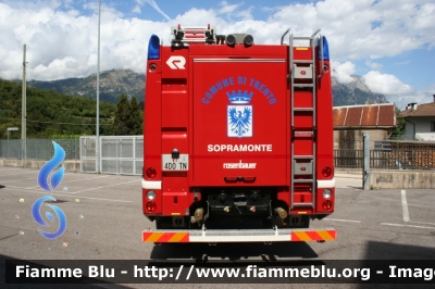 Scania P380 4x4 I serie
Vigili del Fuoco
Unione Distrettuale di Trento
Corpo Volontario di Sopramonte (TN)
AutoPompaSerbatoio allestimento Rosenbauer
VF 4D0 TN
Parole chiave: Scania P380_4x4_Iserie VF4D0TN