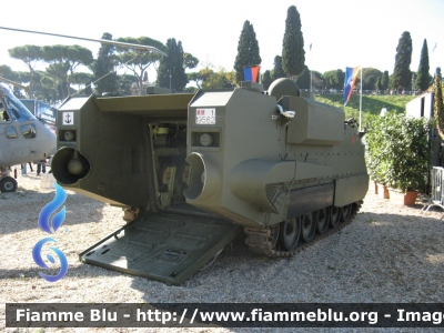 VAL M113 Arisgator
Marina Militare Italiana
Reggimento "San Marco"
MM 119562
Parole chiave: val_m113_arisgator mm119562