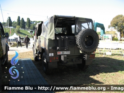 Iveco VM90
Marina Militare Italiana
Reggimento San Marco
MM BK 773
Parole chiave: iveco vm90 mmbk773