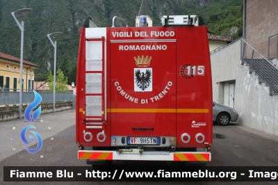 Mercedes-Benz Unimog U20
Vigili del Fuoco
Distretto di Trento
Corpo Volontario di Romagnano (TN)
allestimento Rosenbauer-Brandshutz
VF 9H5 TN
Parole chiave: Mercedes-Benz Unimog_U20 VF9H5TN