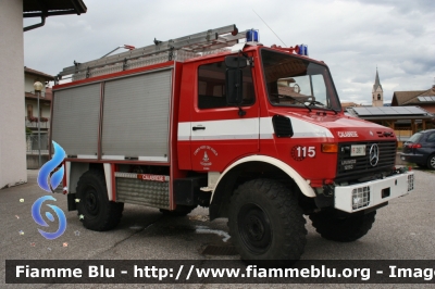 Mercedes-Benz Unimog U1650
Vigili del Fuoco
Unione Distrettuale di Fondo
Corpo Volontario di Romeno (TN)
VF D87 TN
Parole chiave: Mercedes-Benz Unimog_U1650 VFD87TN