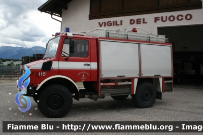 Mercedes-Benz Unimog U1650
Vigili del Fuoco
Unione Distrettuale di Fondo
Corpo Volontario di Romeno (TN)
VF D87 TN
Parole chiave: Mercedes-Benz Unimog_U1650 VFD87TN