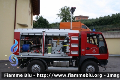 Bucher BU200 4X4
Vigili del Fuoco
Unione Distrettuale di Fondo
Corpo Volontario di Dambel (TN)
VF 5H7 TN
Parole chiave: Bucher BU200_4X4 VF5H7TN