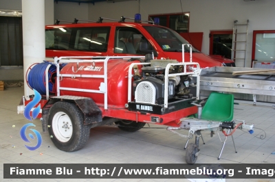 Carrello
Vigili del Fuoco
Unione Distrettuale di Fondo
Corpo Volontario di Dambel (TN)
*In dismissione*
Parole chiave: Carrello