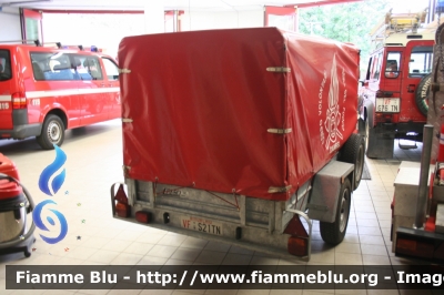 Carrello
Vigili del Fuoco
Unione Distrettuale di Fondo
Corpo Volontario di Dambel (TN)
VFr S21 TN
Parole chiave: Carrello VFrS21TN