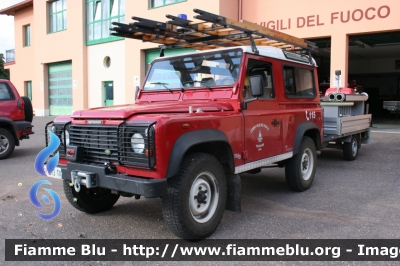 Land Rover Defender 90
Vigili del Fuoco
Unione Distrettuale di Fondo
Corpo Volontario di Don (TN)
Allestimento Brandshutz
VF G73 TN
Parole chiave: Land_Rover Defender_90 VFG73TN