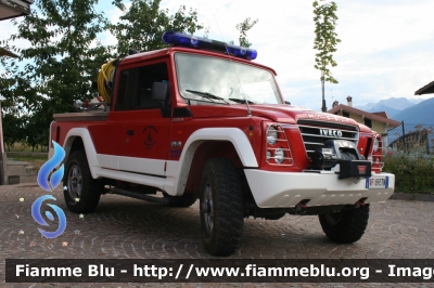 Iveco Massif
Vigili del Fuoco
Distretto di Fondo
Corpo Volonatrio di Malgolo (TN)
Allestimento Iveco Magirus
VF 8H3 TN
Parole chiave: Iveco Massif VF8H3TN