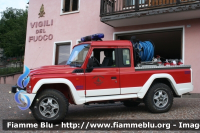 Iveco Massif
Vigili del Fuoco
Distretto di Fondo
Corpo Volonatrio di Malgolo (TN)
Allestimento Iveco Magirus
VF 8H3 TN
Parole chiave: Iveco Massif VF8H3TN