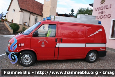 Volkswagen Transporter T4 Syncro
Vigili del Fuoco
Distretto di Fondo
Corpo Volonatrio di Malgolo (TN)
Allestimento Brandschutz
VF E75 TN
Parole chiave: Volkswagen Transporter_T4_Syncro VFE75TN