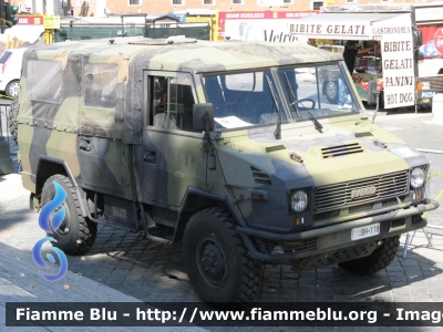 Iveco VM90
Esercito Italiano
EI BH 118
Parole chiave: iveco vm90 eibh118