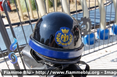 Casco da Motociclista
Aeronautica Militare
Parole chiave: Casco da Motociclista