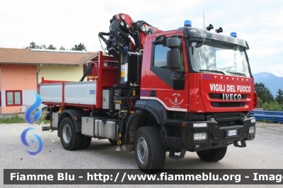 Iveco Trakker 4x4 II serie
Vigili del Fuoco
Unione Distrettuale di Fondo
Distaccata al Corpo Volontario di Ronzone (TN)
Allestimento Iveco-Magirus
VF 5K7 TN
Parole chiave: Iveco Trakker_4x4_IIserie VF5K7TN