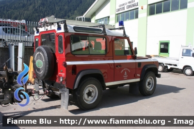 Land Rover Defender 90
Vigili del Fuoco
Distretto di Borgo Valsugana
Corpo Volontario di Strigno (TN)
VF H51 TN
Parole chiave: Land_Rover Defender_90 VFH51TN