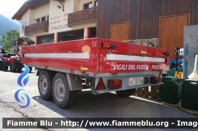 Carrello
Vigili del Fuoco
Unione Distrettuale delle Giudicarie
Corpo Volontario di Pinzolo (TN)
VFr V11 TN
Parole chiave: Carrello VFrV11TN