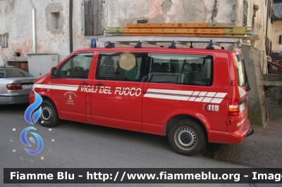 Volkswagen Transporter T5
Vigili del Fuoco
Distretto delle Giudicarie
Corpo Volontario di Giustino e Massimeno (TN)
VF 5H4 TN
Parole chiave: Volkswagen Transporter_T5 VF5H4TN