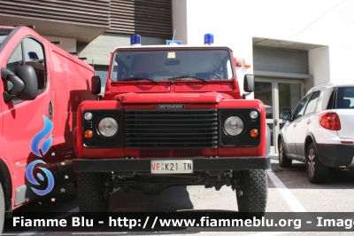 Land Rover Defender 130
Vigili del Fuoco
Distretto delle Giudicarie
Corpo Volontario di Carisolo (TN)
VF K21 TN
Parole chiave: Land_Rover Defender_130 VFK21TN