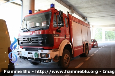 Mercedes-Benz SK 1234
Vigili del Fuoco
Distretto delle Giudicarie
Corpo Volontario di Madonna di Campiglio (TN)
Autopompaserbatoio allestimento BAI
VF F12 TN
Parole chiave: Mercedes-Benz SK_1234 VFF12TN