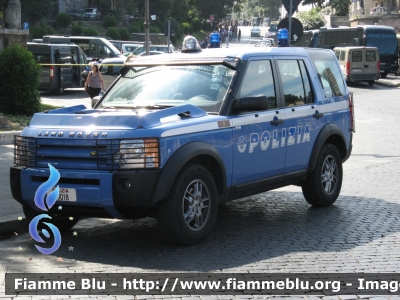 Land Rover Discovery 3
Polizia di Stato
Reparto Mobile
Polizia H0018
Parole chiave: land-rover Discovery_3 poliziah0018