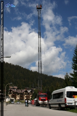 Man TGS 18.440 4x4 I serie
Vigili del Fuoco
Unione Distrettuale delle Giudicarie 
Ospitata dal Corpo Volontario di Madonna di Campiglio (TN)
AutoScala da 32 metri allestimento Metz L32A
VF 0K1 TN

Si ringrazia il Personale per la
disponibilità e l'ospitalità
Parole chiave: Man TGS_18.440_4x4_I_serie VF0K1TN