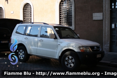 Mitsubishi Pajero Lwb III Serie
Vigili del Fuoco
Comando Provinciale di Roma
VF 22996
Parole chiave: Mitsubishi Pajero_Lwb_IIISerie VF23996