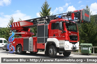 Man TGS 18.440 4x4 I serie
Vigili del Fuoco
Unione Distrettuale delle Giudicarie 
Ospitata dal Corpo Volontario di Madonna di Campiglio (TN)
AutoScala da 32 metri allestimento Metz L32A
VF 0K1 TN

Si ringrazia il Personale per la
disponibilità e l'ospitalità
Parole chiave: Man TGS_18.440_4x4_I_serie VF0K1TN