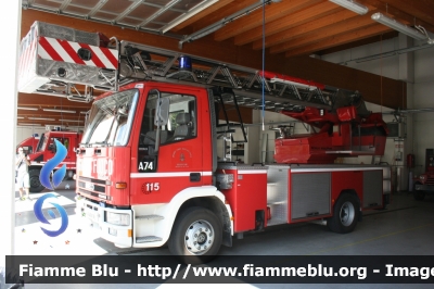 Iveco EuroCargo 120E21 I serie
Vigili del Fuoco
Unione Distrettuale di Cles (TN)
AutoScala da 24 metri allestimento Iveco-Magirus
VF A74 TN
Parole chiave: Iveco EuroCargo_120E21_Iserie VFA74TN