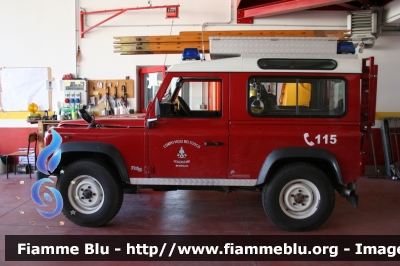 Land Rover Defender 90
Vigili del Fuoco
Distretto di Fondo
Corpo Volonatrio di Romallo (TN)
VF H84 TN
Parole chiave: Land_Rover Defender_90 VFH84TN