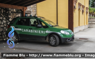 Fiat Sedici restyle
Carabinieri
Comando Carabinieri Unità per la tutela Forestale, Ambientale e Agroalimentare
Parole chiave: Fiat Sedici_restyle