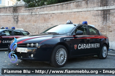 Alfa Romeo 159
Carabinieri
Nucleo Radiomobile
con stemma del Bicentenario
CC CR 974
Parole chiave: Alfa_Romeo 159 CCCR974