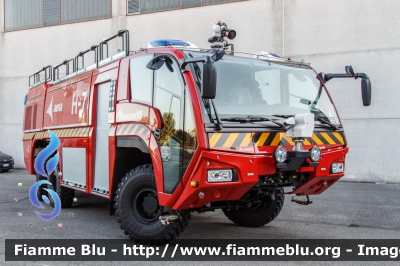 Iveco Magirus Dragon X6 II serie
España - Spain - Spagna
AENA Aeropuertos Españoles y Navegación Aérea
Veicolo Antincendio Aeroportuale allestimento Magirus
Esposto al REAS 2019
Parole chiave: Iveco-Magirus Dragon_X6_IIserie Reas_2019