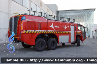 Iveco Magirus Dragon X6 II serie
España - Spain - Spagna
AENA Aeropuertos Españoles y Navegación Aérea
Veicolo Antincendio Aeroportuale allestimento Magirus
Esposto al REAS 2019
Parole chiave: Iveco-Magirus Dragon_X6_IIserie Reas_2019