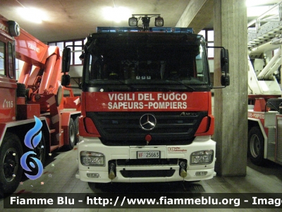 Mercedes-Benz Axor II serie
Vigili del Fuoco
Corpo Permanente di Aosta
AutoBottePompa allestimento Kofler
VF 25663
Parole chiave: Mercedes-Benz Axor_IIserie VF25663