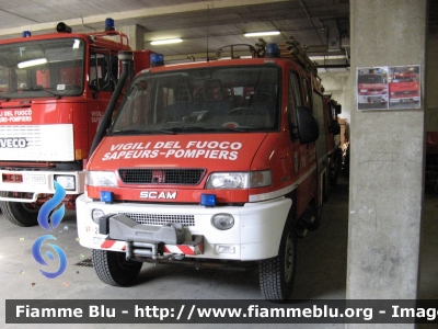 Scam SM50 4x4
Vigili del Fuoco
Corpo Permanente di Aosta
Polisoccorso
VF 21831
Parole chiave: scam sm50_4x4 vf21831