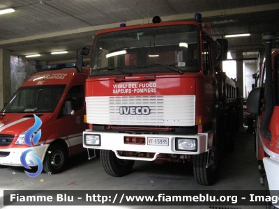 Iveco 190-26 4x4
Vigili del Fuoco
Corpo Permanente di Aosta
VF 15935
Parole chiave: Iveco 190-26_4x4 VF15935