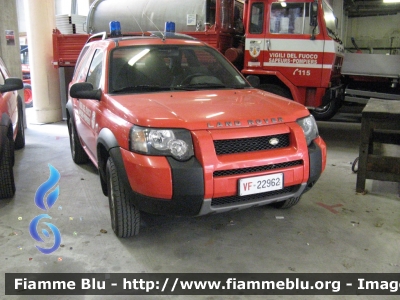 Land Rover Freelander I serie restyle
Vigili del Fuoco
Corpo Permanente di Aosta
VF 22962
Parole chiave: Land-Rover Freelander_Iserie_restyle vf22962