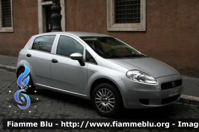 Fiat Grande Punto
Marina Militare Italiana
MM BK743
Parole chiave: Fiat Grande_Punto MMBK743