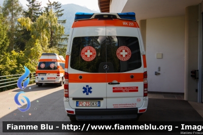 Mercedes-Benz Sprinter 4x4 III serie
Croce Bianca Val D'Ultimo (BZ)
Weisses Kreuz Ultental
Allestita Ambulanz Mobile - Otaris Light
WK 255 - 706
PC ZS 0K5
Parole chiave: Mercedes-Benz Sprinter_4x4_IIIserie PCZS0K5