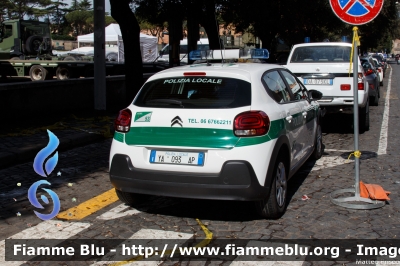 Citroen C3 III serie
Polizia Locale
Provincia di Roma
POLIZIA LOCALE YA 093 AP
Parole chiave: Citroen C3_IIIserie PoliziaLocaleYA093AP