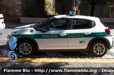 Citroen C3 III serie
Polizia Locale
Provincia di Roma
POLIZIA LOCALE YA 093 AP
Parole chiave: Citroen C3_IIIserie PoliziaLocaleYA093AP