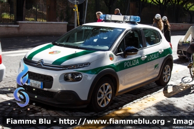 Citroen C3 III serie
Polizia Locale
Provincia di Roma
POLIZIA LOCALE YA 093 AP
Parole chiave: Citroen C3_IIIserie PoliziaLocaleYA093AP