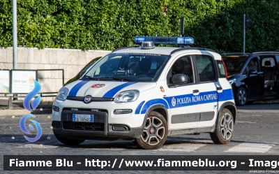 Fiat Nuova Panda 4x4 II serie
Polizia Roma Capitale
Allestimento Elevox
Codice Automezzo: 694
Polizia Locale YA 169 AS
Parole chiave: Fiat Nuova_Panda_4x4_IIserie PoliziaLocaleYA169AS