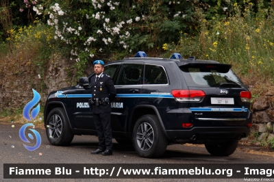 Jeep Grand Cherokee IV serie restyle
Polizia Penitenziaria
Servizio Traduzioni e Piantonamenti
Allestimento Autocarrozzeria Moderna
POLIZIA PENITENZIARIA 007 AH
Parole chiave: Jeep Grand_Cherokee_IVserie_restyle POLIZIAPENITENZIARIA007AH