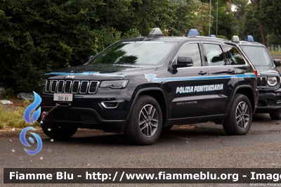 Jeep Grand Cherokee IV serie restyle
Polizia Penitenziaria
Servizio Traduzioni e Piantonamenti
Allestimento Autocarrozzeria Moderna
POLIZIA PENITENZIARIA 008 AH
Parole chiave: Jeep Grand_Cherokee_IVserie_restyle POLIZIAPENITENZIARIA008AH