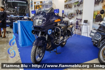 Bmw R850rt I serie
Polizia Penitenziaria
POLIZIA PENITENZIARIA 115
Parole chiave: Bmw R850rt_Iserie POLIZIAPENITENZIARIA115