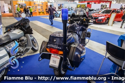 Bmw R850rt I serie
Polizia Penitenziaria
POLIZIA PENITENZIARIA 115
Parole chiave: Bmw R850rt_Iserie POLIZIAPENITENZIARIA115