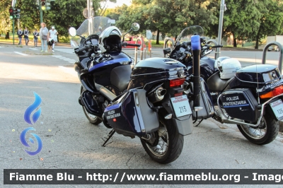 Aprilia Caponord 1000 II serie
Polizia Penitenziaria
POLIZIA PENITENZIARIA 213
Parole chiave: Aprilia Caponord_1000_IIserie POLIZIAPENITENZIARIA213