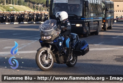 Aprilia Caponord 1000 II serie
Polizia Penitenziaria
POLIZIA PENITENZIARIA 213
Parole chiave: Aprilia Caponord_1000_IIserie POLIZIAPENITENZIARIA213